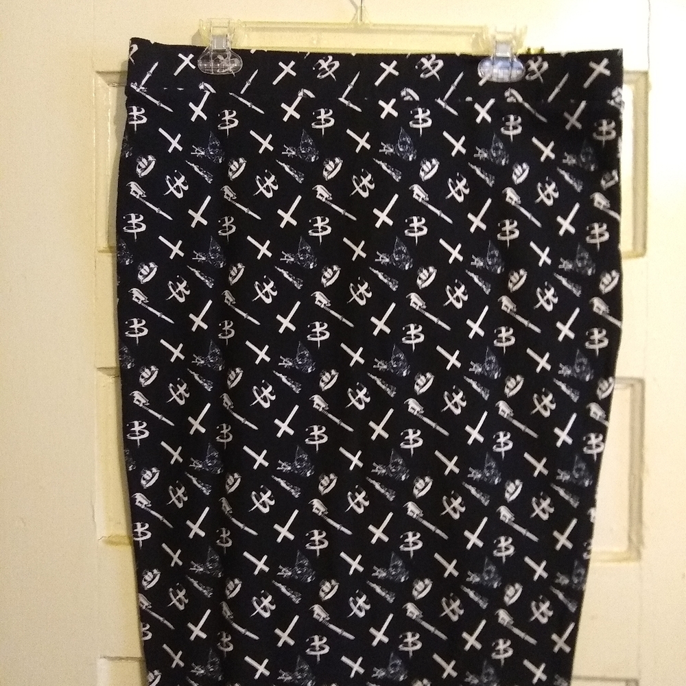 Buffy black pencil skirt 1x 2x Hot Topic